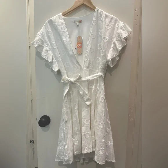 for love & lemons white lace dress FOR LOVE & LEMONS Kate Mini Lace Dress In White